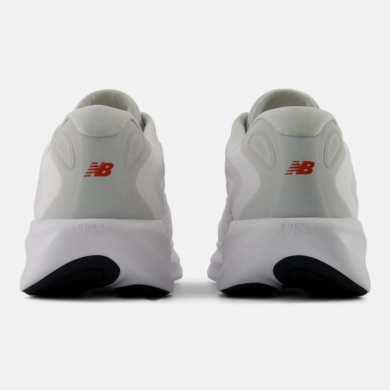 New Balance Fresh Foam 680v9 férfi futócipő fehér 5/6