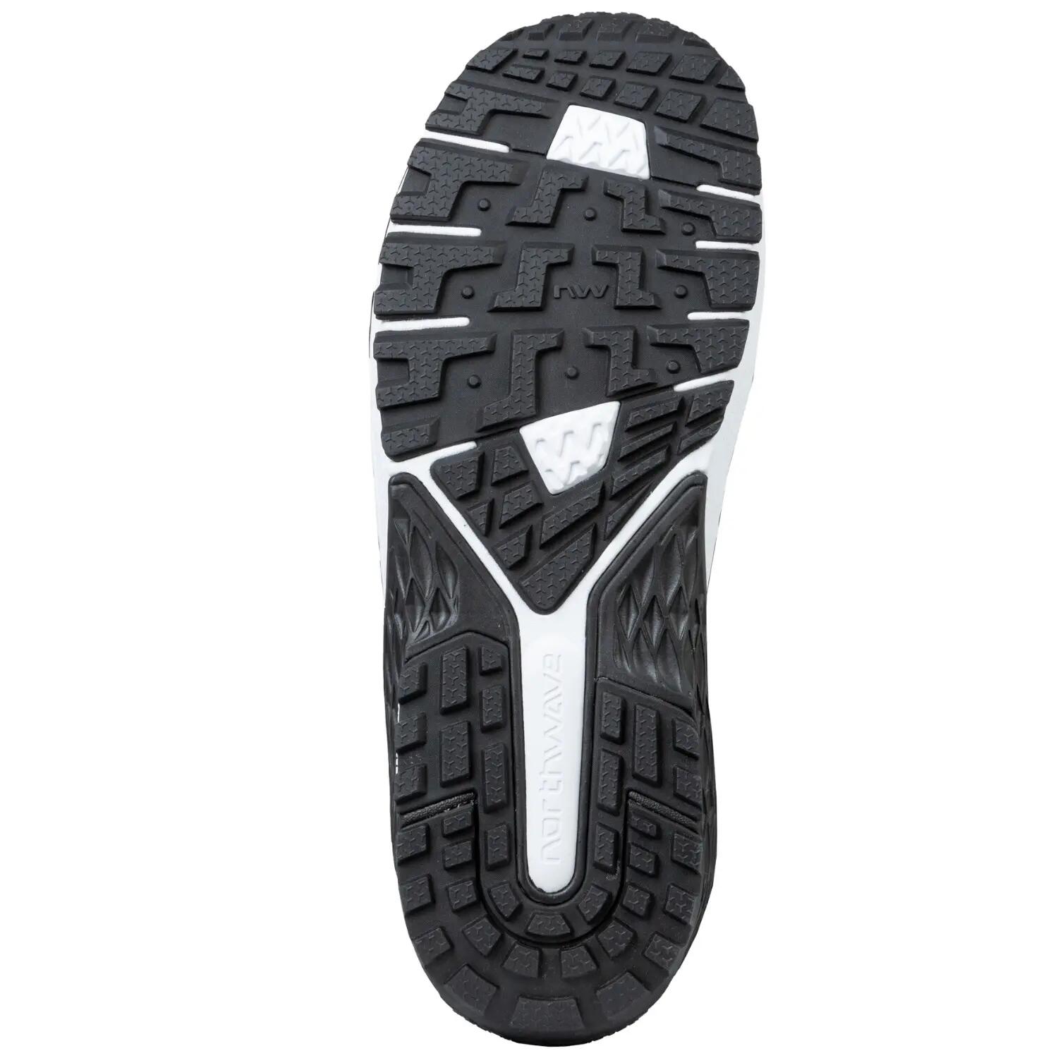 Buty snowboardowe męskie Northwave Decade czarne 4/5