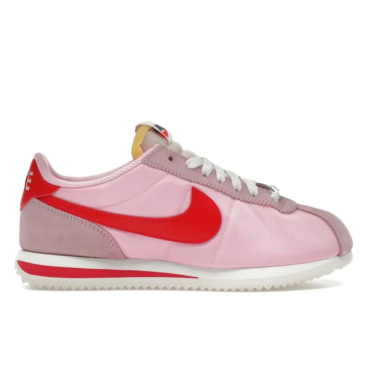 NIKE picture