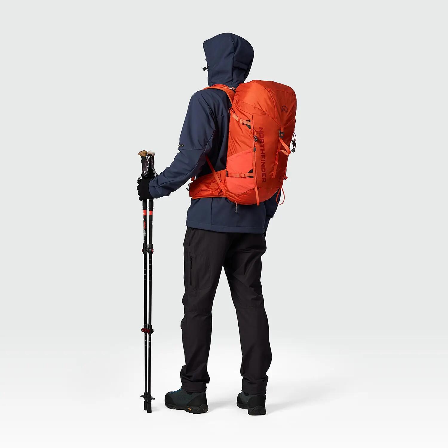AMADEU pánská outdoorová softshellová bunda 3L s kapucí 4/8