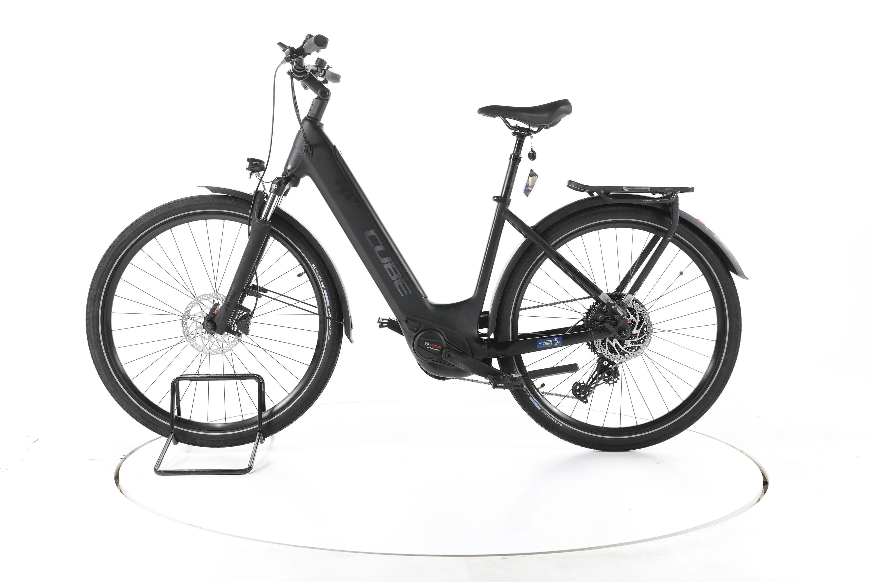 2ND LIFE - Kolo Cube Touring Hybrid Pro - Dobrý stav 6/7