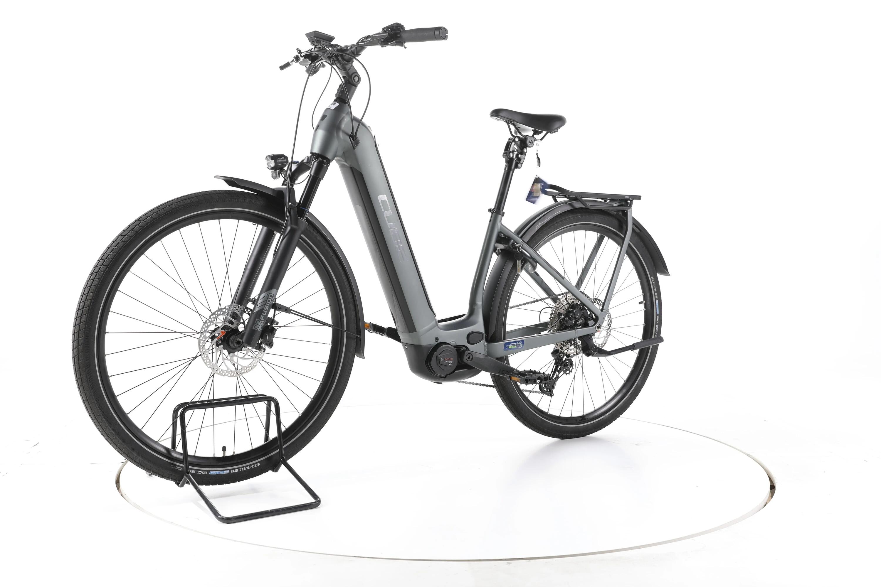 Reconditionné - Cube Kathmandu Hybrid Pro - Très Bon 5/7