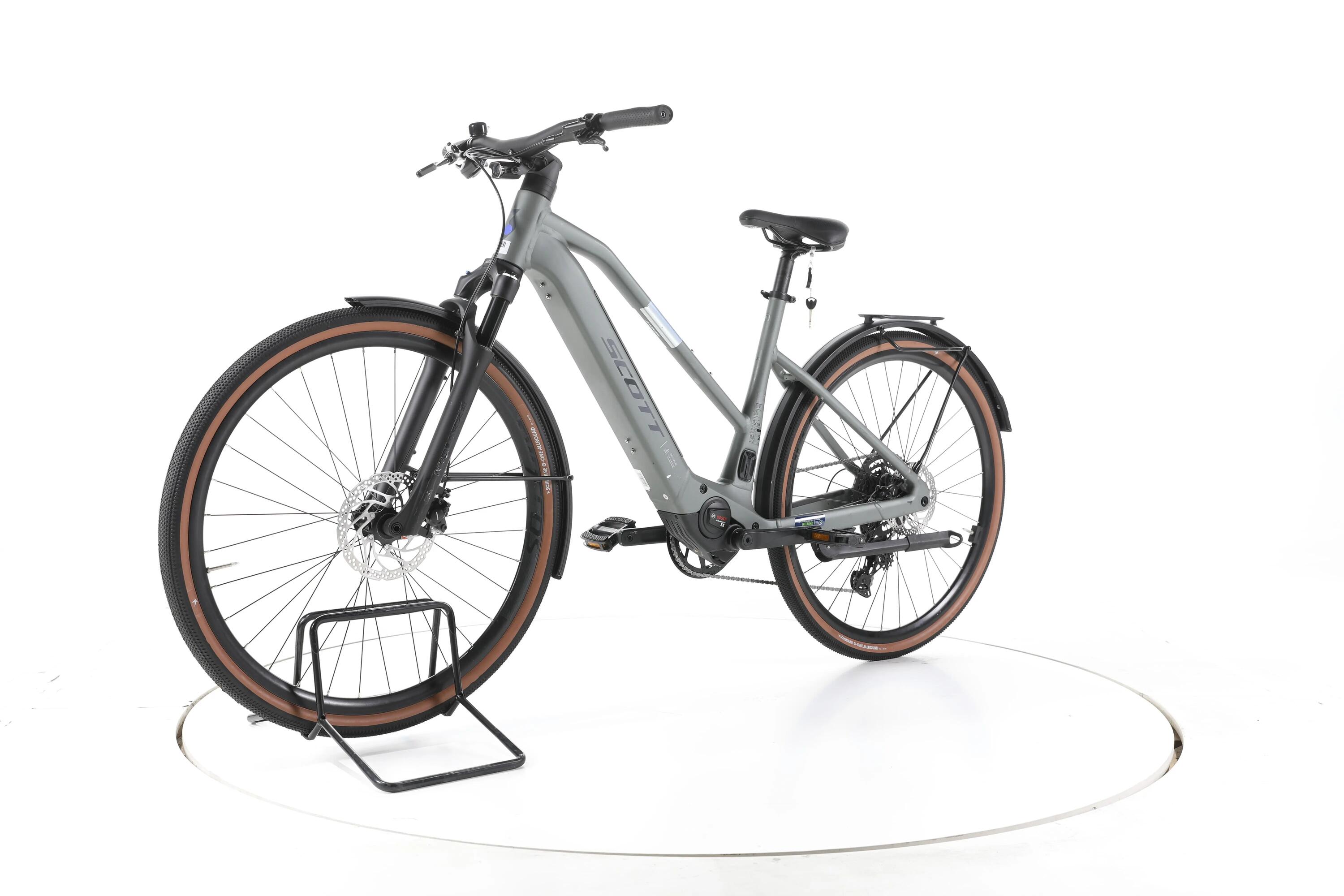 Reconditionné - Scott Passage 30 Vélo Électrique de Trekking 2025 - Très Bon 5/7