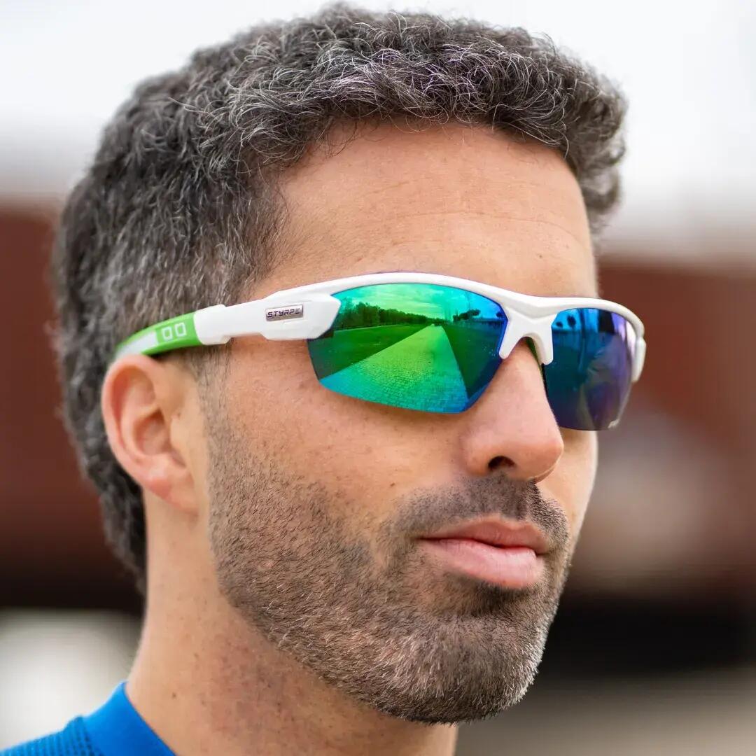 Gafas ciclismo y running espejadas Styrpe 03 lente roja montura gris cristal 5/5
