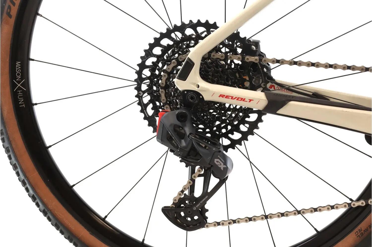 2ND LIFE - Gravel kolo  Revolt Advanced 2 AXS 12V 12 rychlostí 3/8