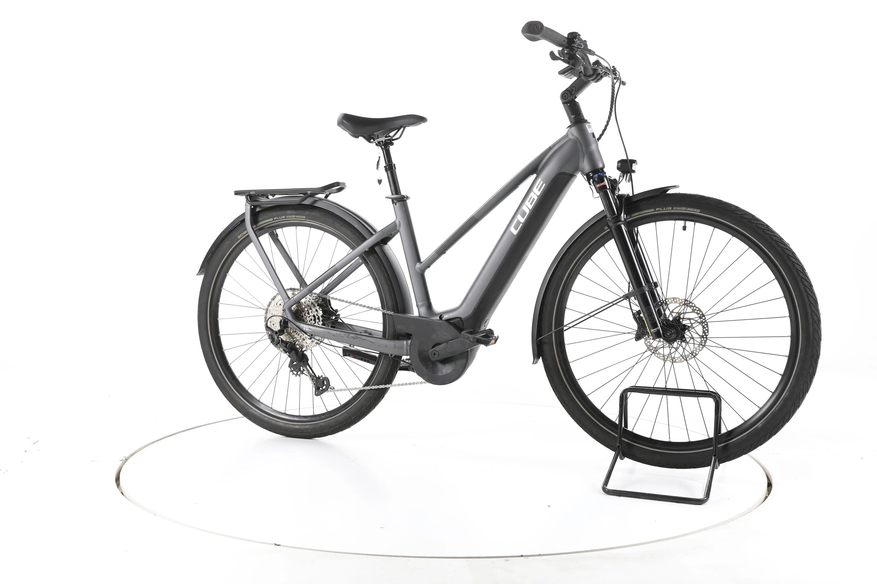 Reconditionné - Cube Touring Hybrid EXC Vélo Électrique de Trekking - Bon 2/7