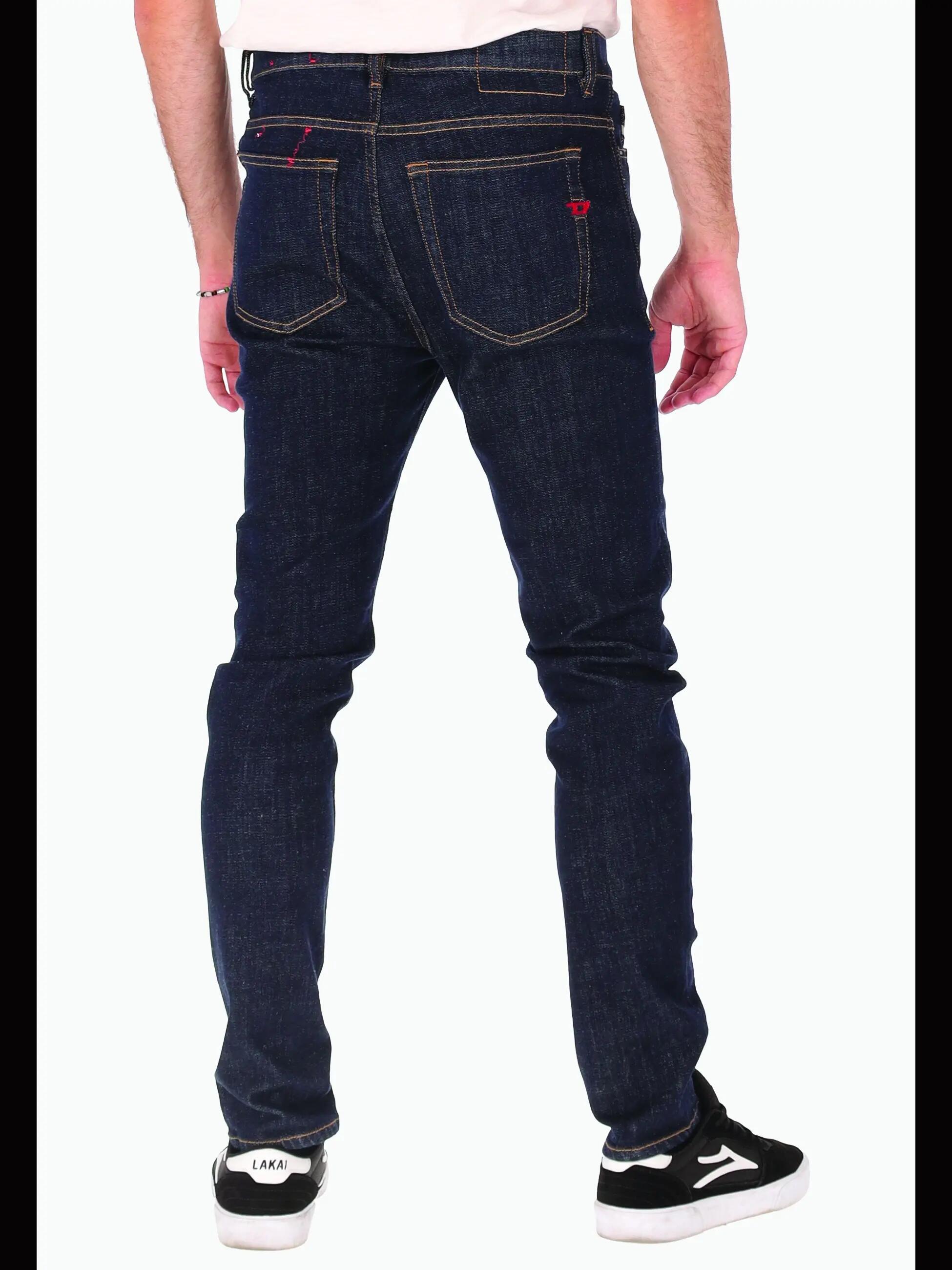 Diesel Herren Jeans Dunkelblau Denim Elastisch Reißverschluss 3/6
