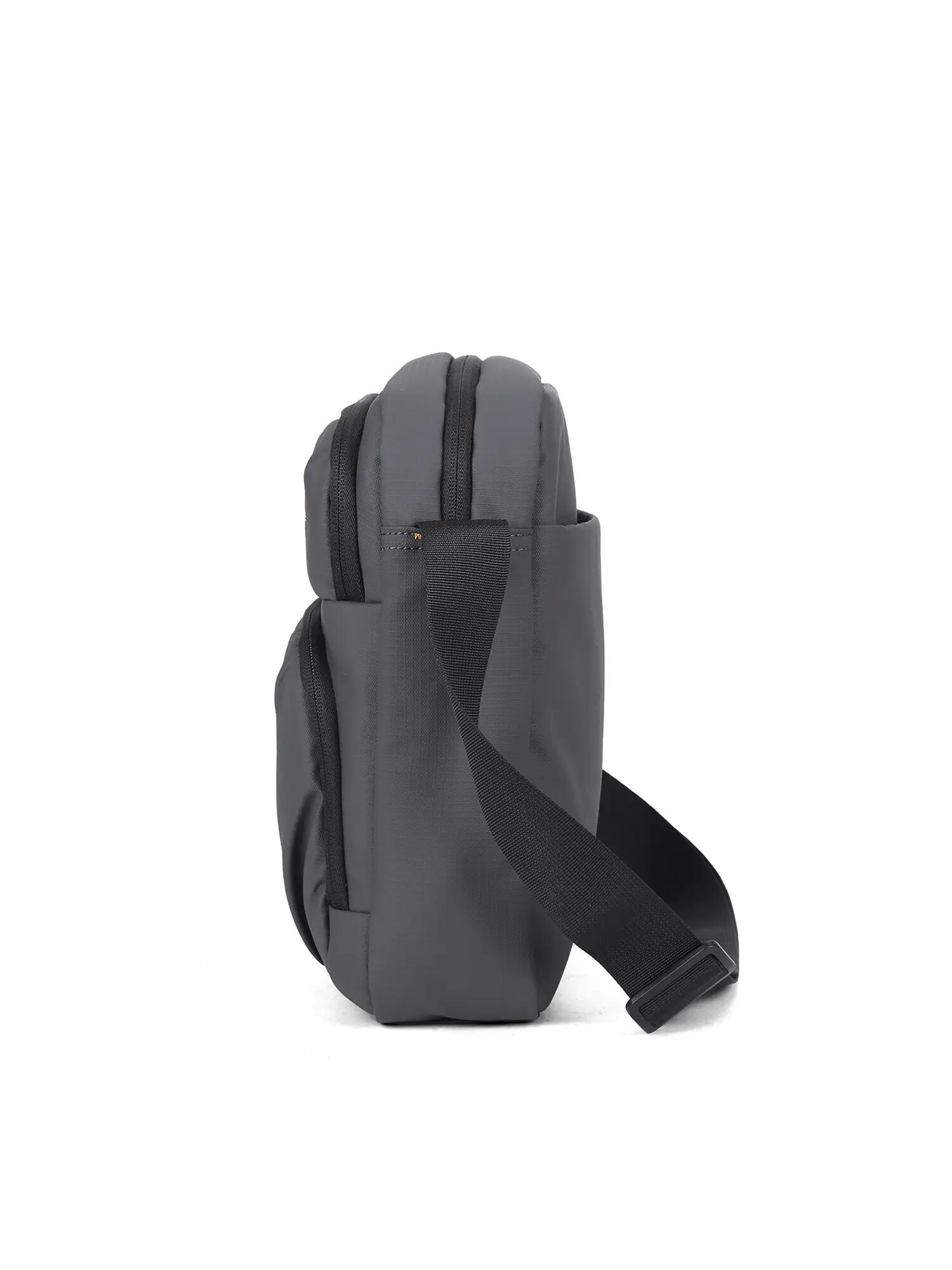 Aoking Umhängetasche Unisex Schwarz mit Reißverschluss und praktischen Fächern 4/6
