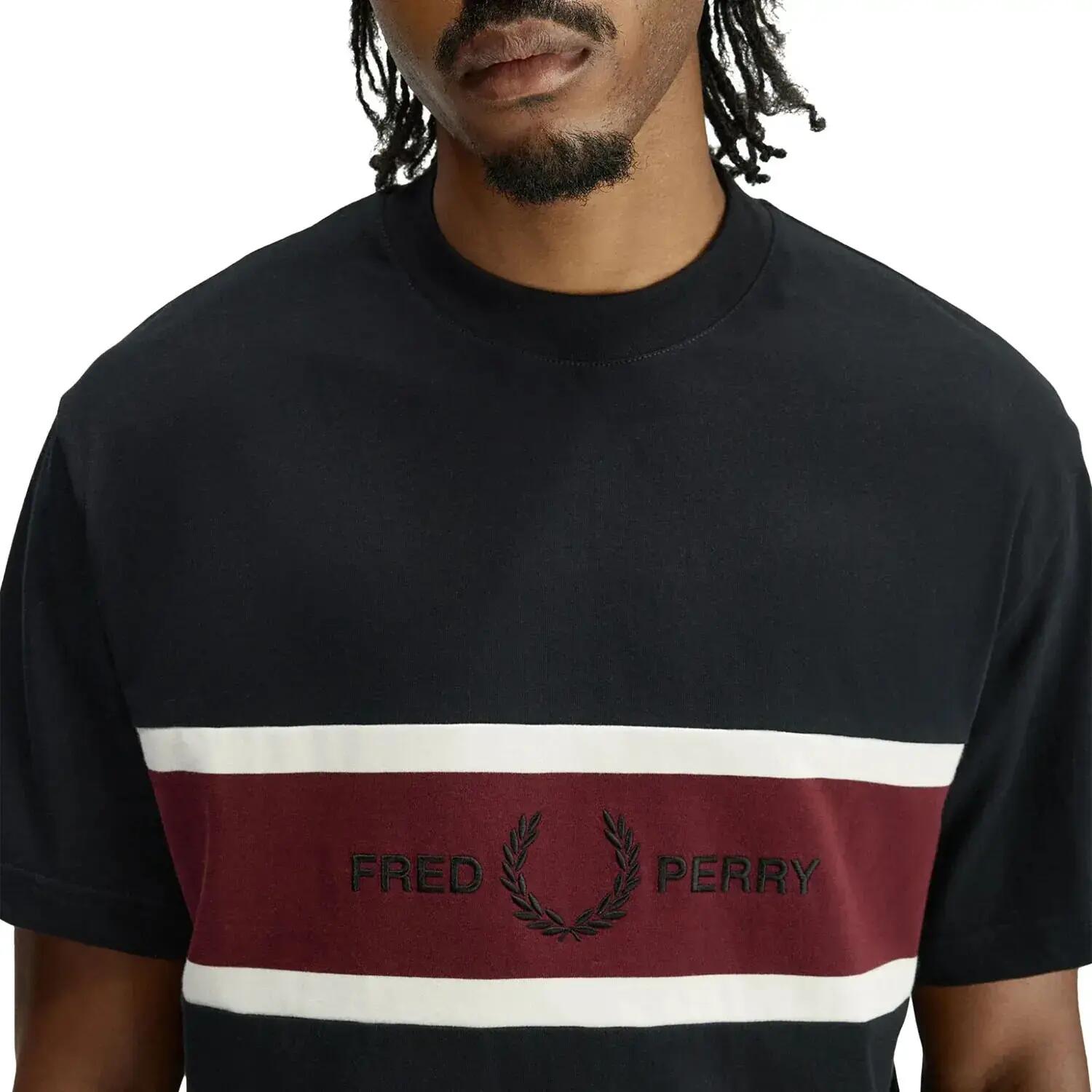 T-shirt haftowany panel Fred Perry 3/3