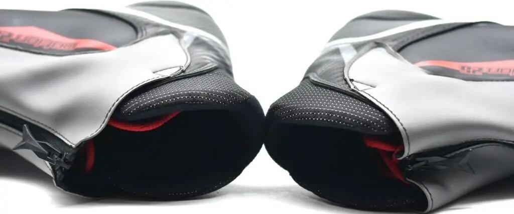 Second Life- Buty biegowe Atomic Motion 25 28,5 cm 44 eu stan dobry 9/9