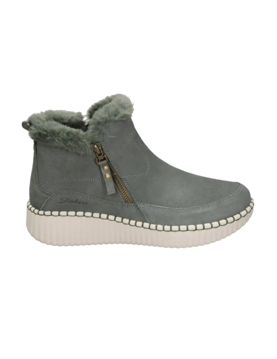 SKECHERS picture