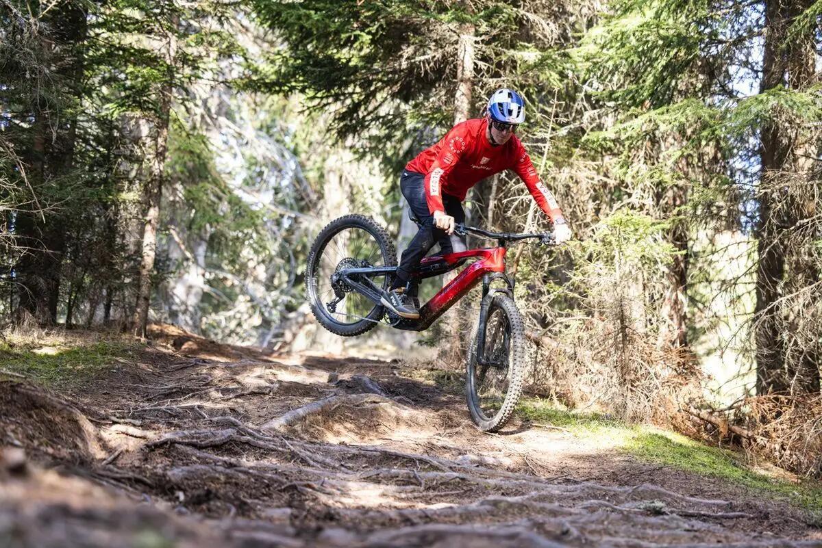 Haibike AllMtn CF 9 Electric Full Suspension MTB Sram S1000T-Type AXS 12S 800 Wh 5/6