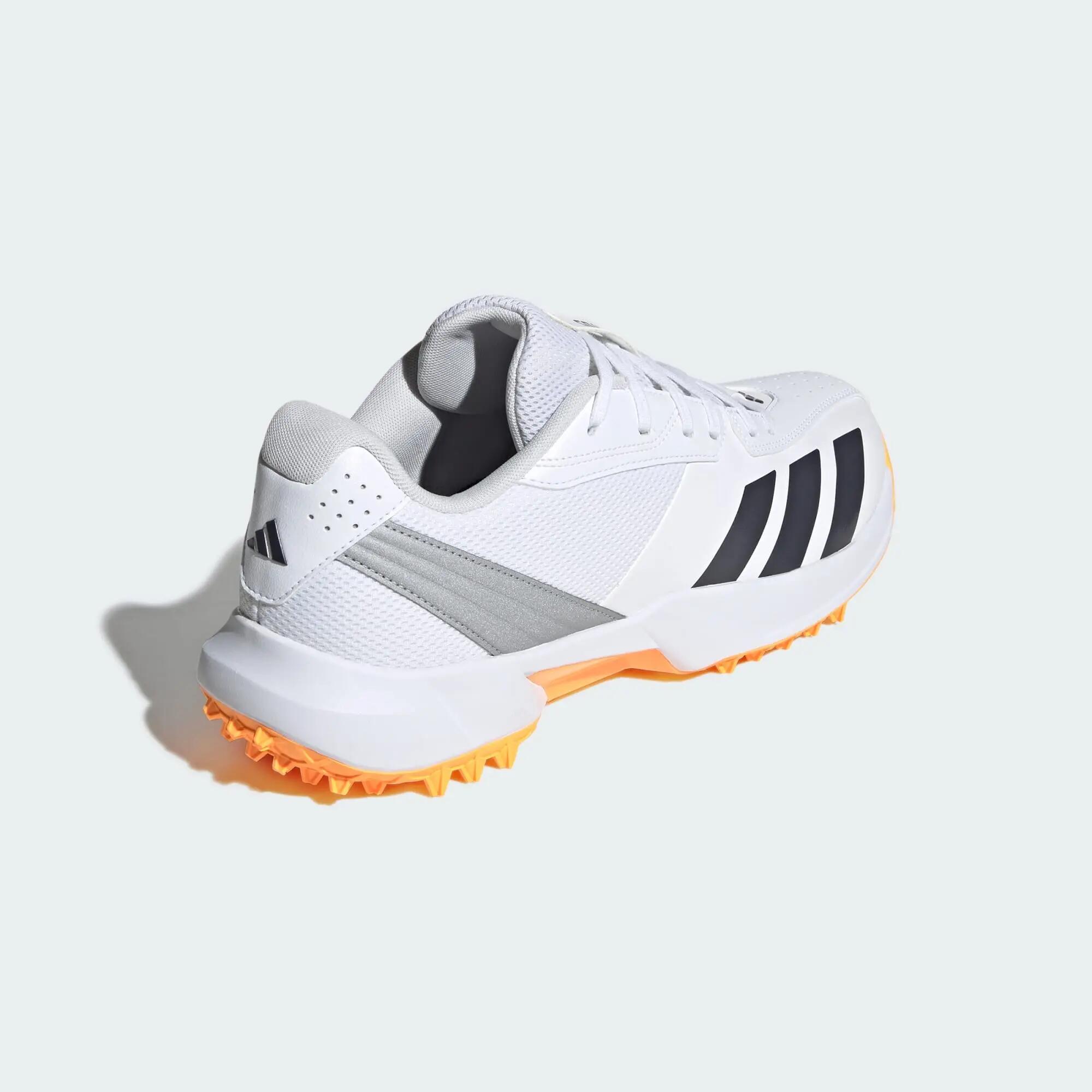 Adidas 22YDS SPIKELESS CRICKET Unisex CRICKET SHOES White -  5