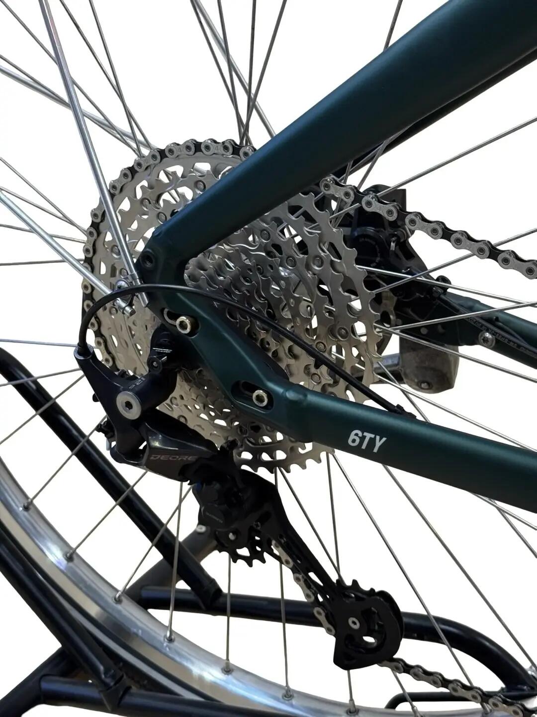 Ricondizionata - Bici elettriche Velo de Ville 6TY Shimano - Stato eccellente 11/12
