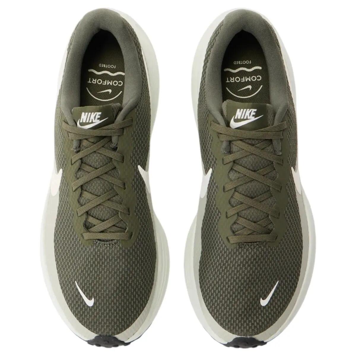 Baskets Nike Revolution 8 4/5