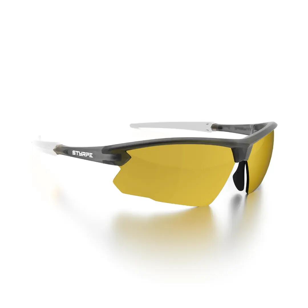 Gafas de sol running espejadas Styrpe 04 lente dorada montura gris cristal 4/7