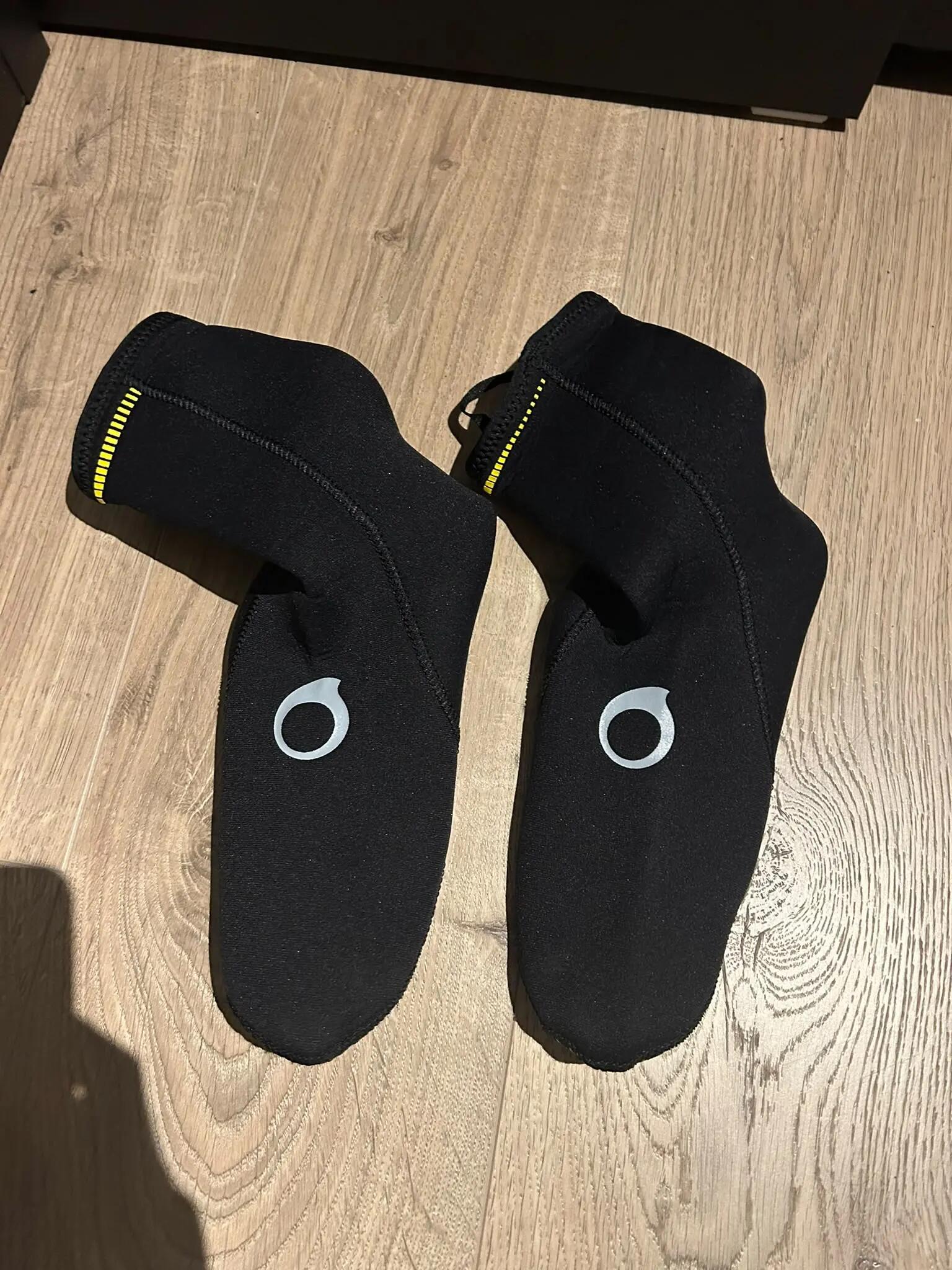 Tussen Particulieren - Duiklaarzen neopreen 3 mm zwart 3/5