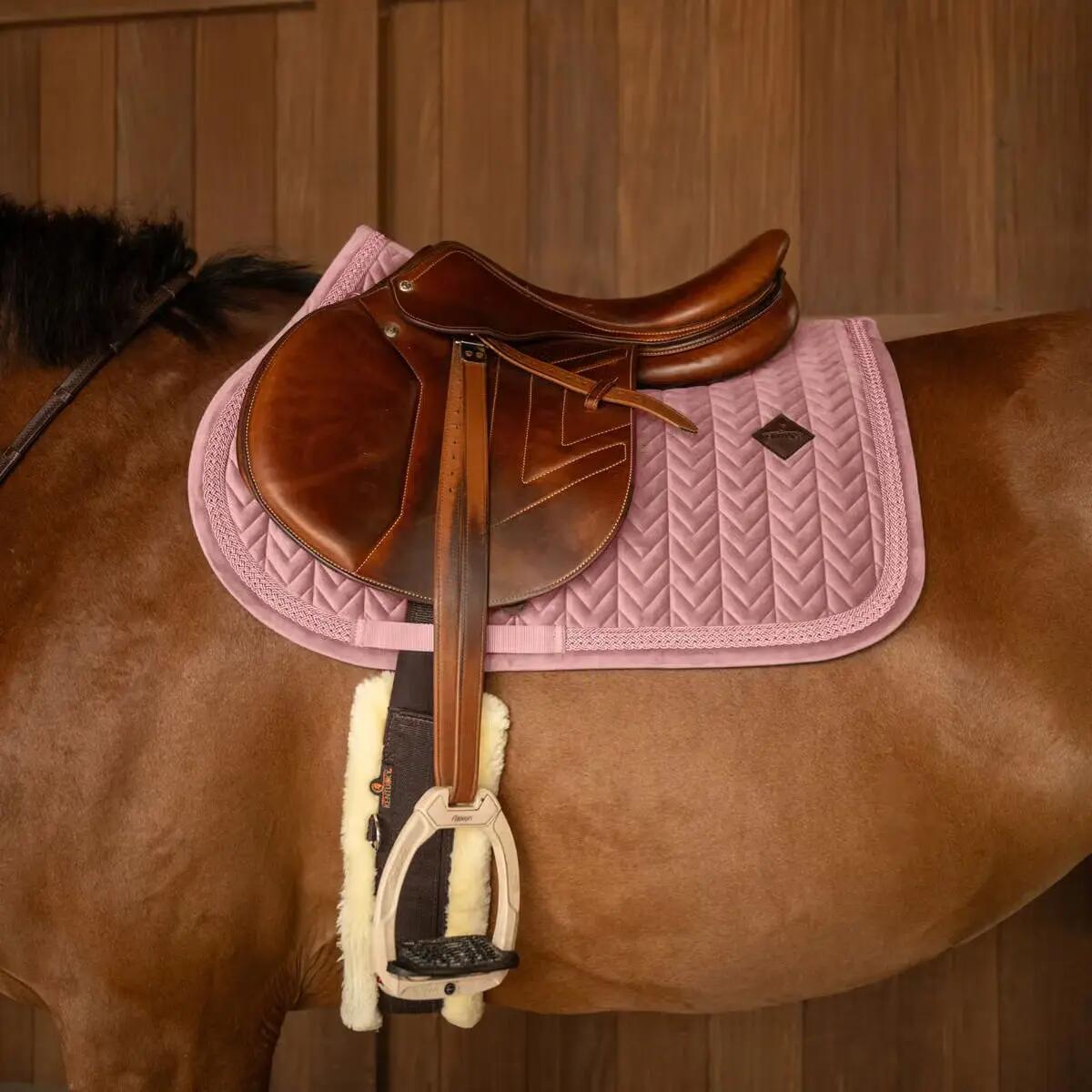 KENTUCKY HORSEWEAR picture