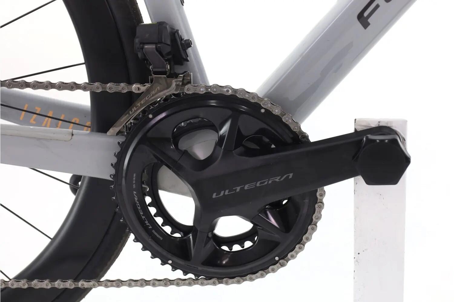 Tweedehands racefiets ·  Izalco Max Di2 12V · Zeer goede toestand 4/8