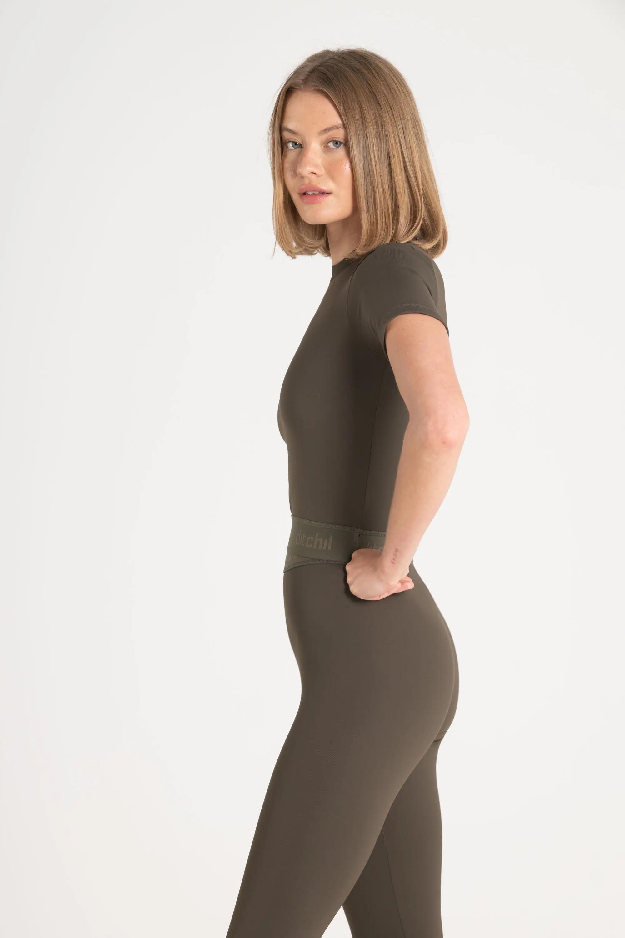 T-shirt Cropped Fitness Mulher Bainha Elástica Ascend Caqui 5/7
