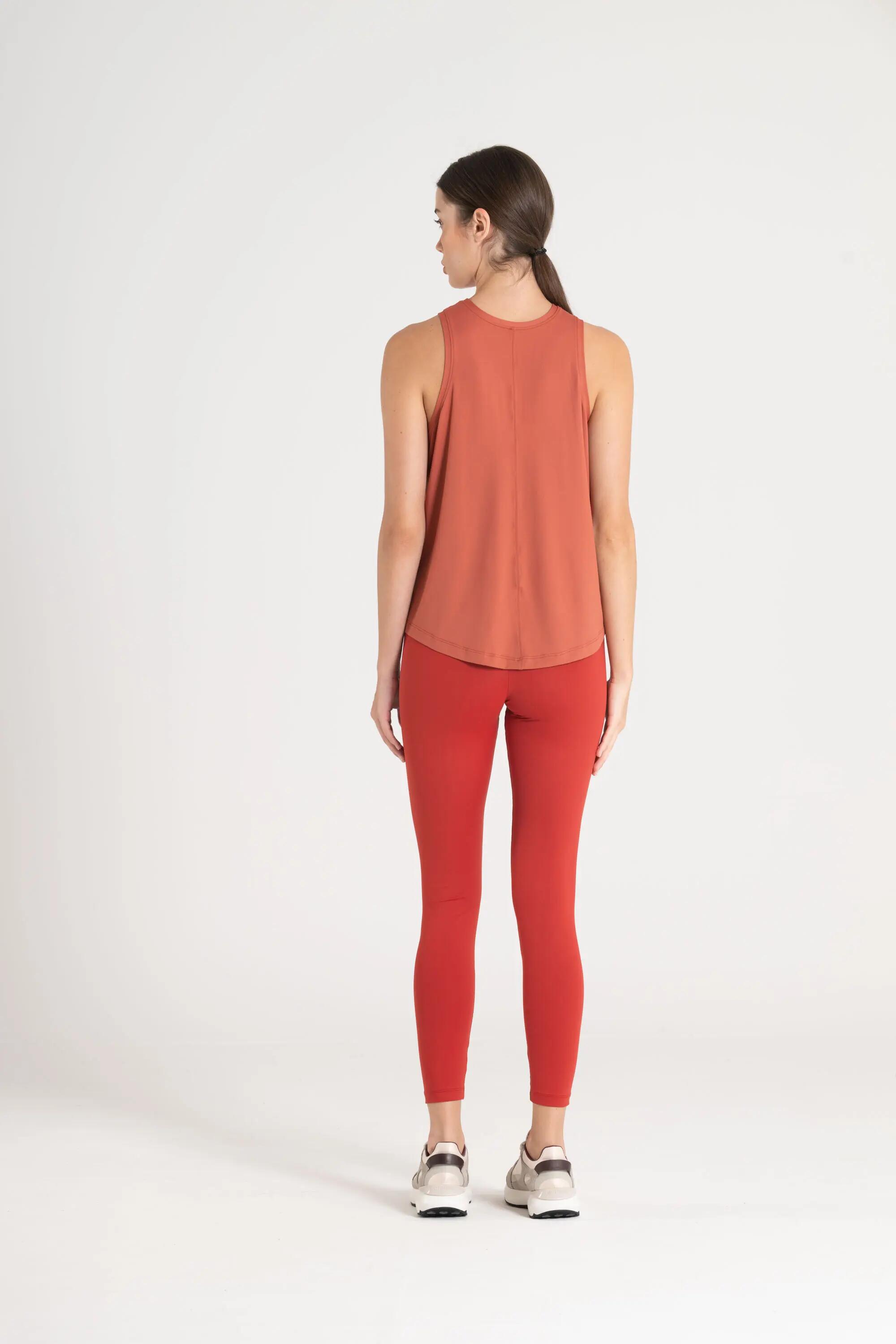 Camisola Sem Mangas Fitness Mulher Cava Ampla Beyond Terracota 4/5