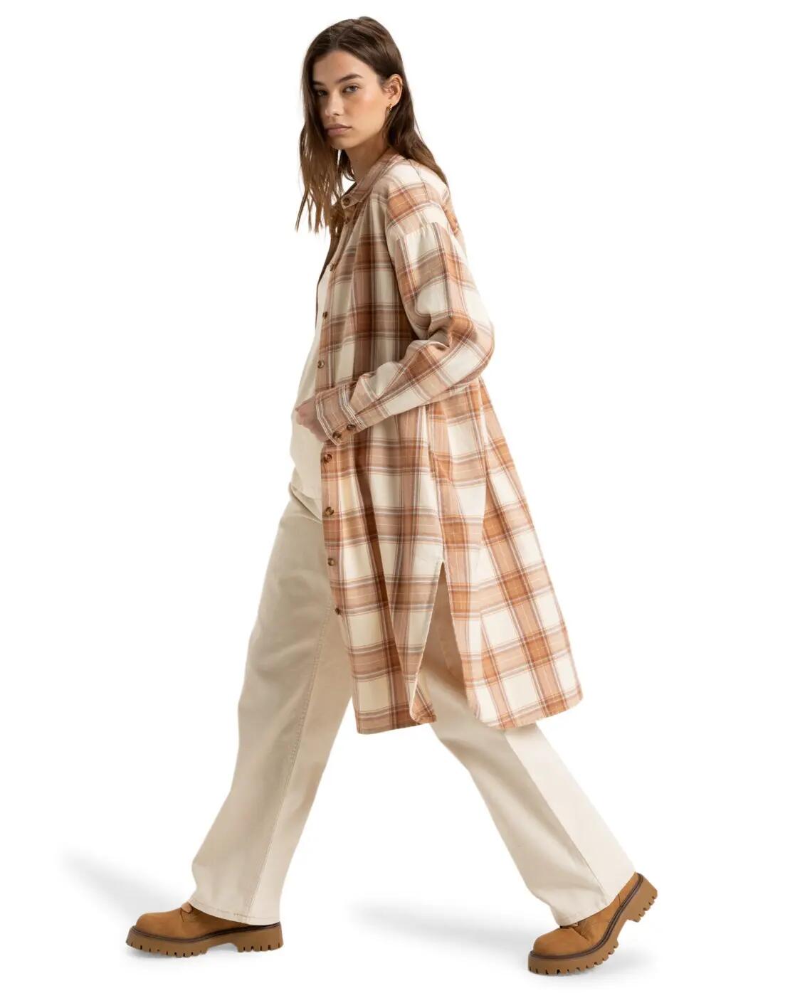 Beige 4/4