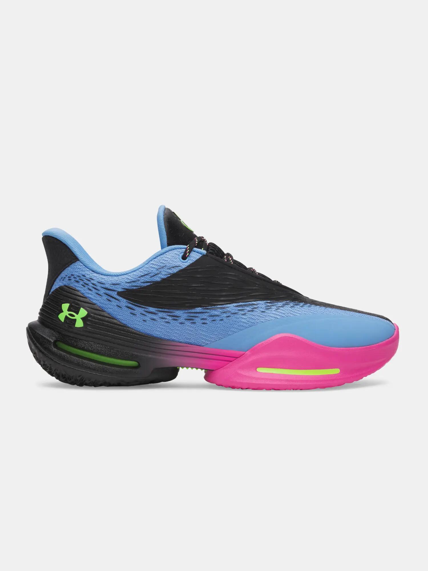 UNDER ARMOUR picture