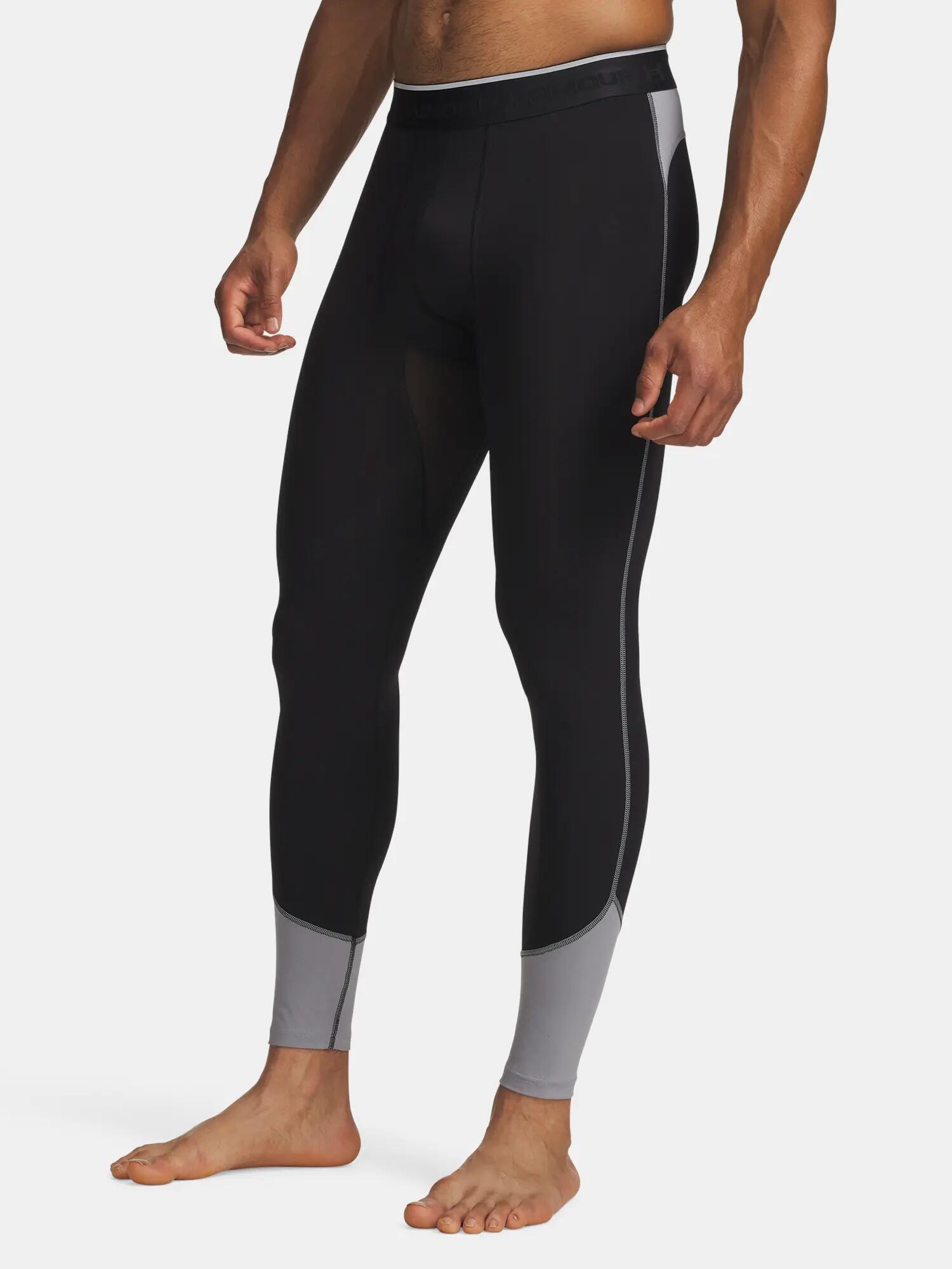 UNDER ARMOUR picture