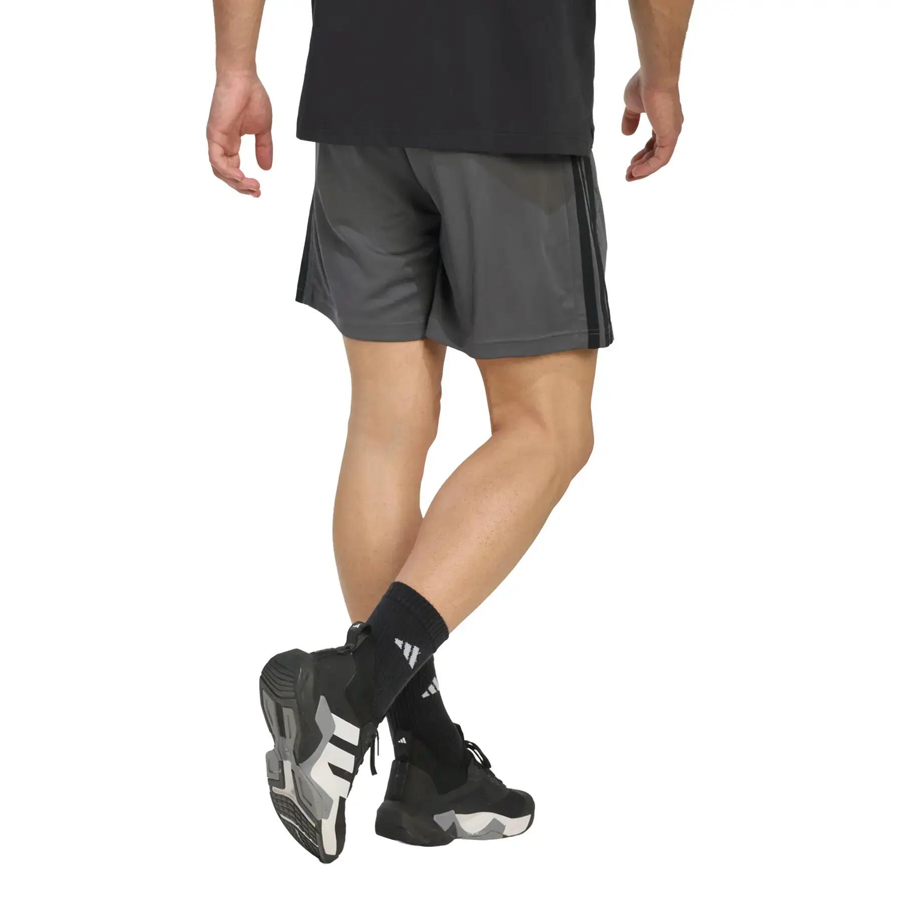Short adidas Essentials Base 3-Stripes 3/6