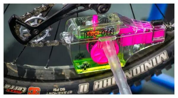 MUC-OFF Limpador de corrente X3 DIRTY CHAIN MACHINE + Desengordurante DRIVETRAIN 2/2