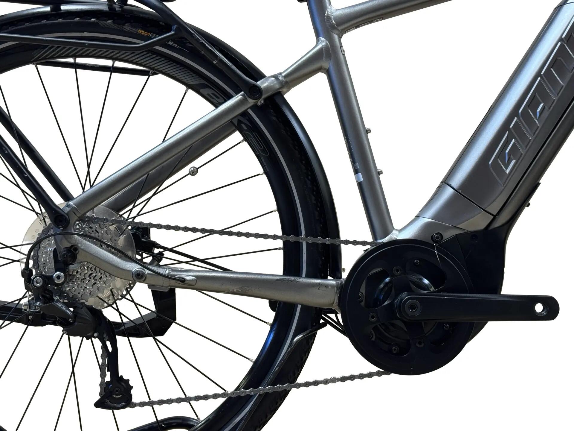 Segunda Vida - Bici elettriche Giant Explore E+ 3 GTS Alivio - Como nuevo 13/15