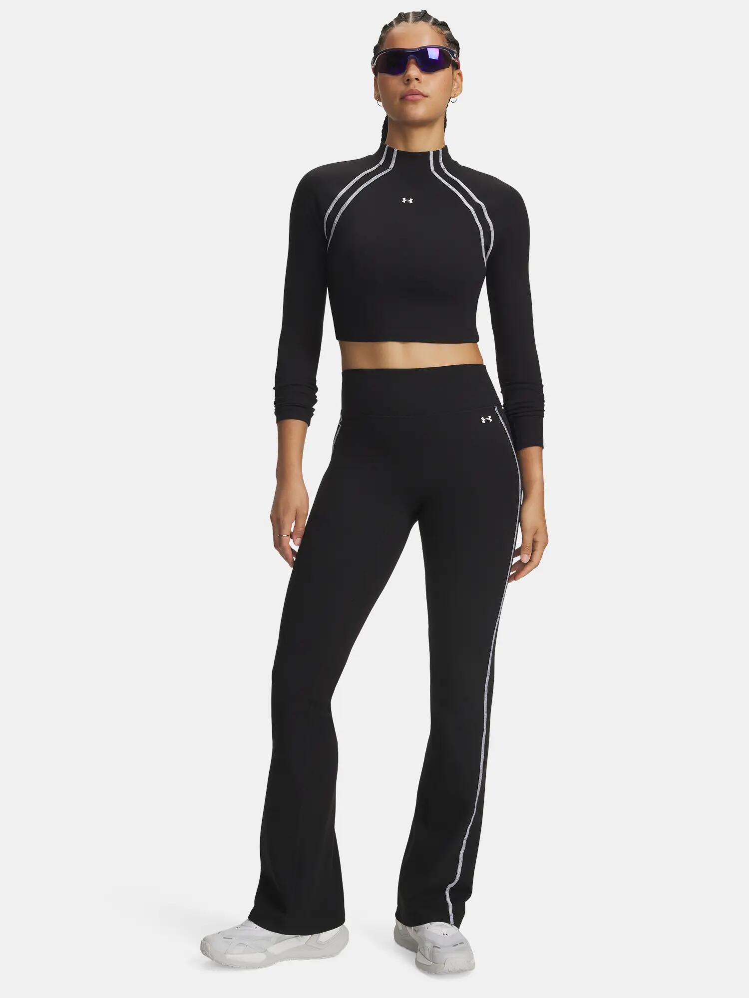 Női sportnadrág Under Armour Motion Novelty Boot Cut 4/4
