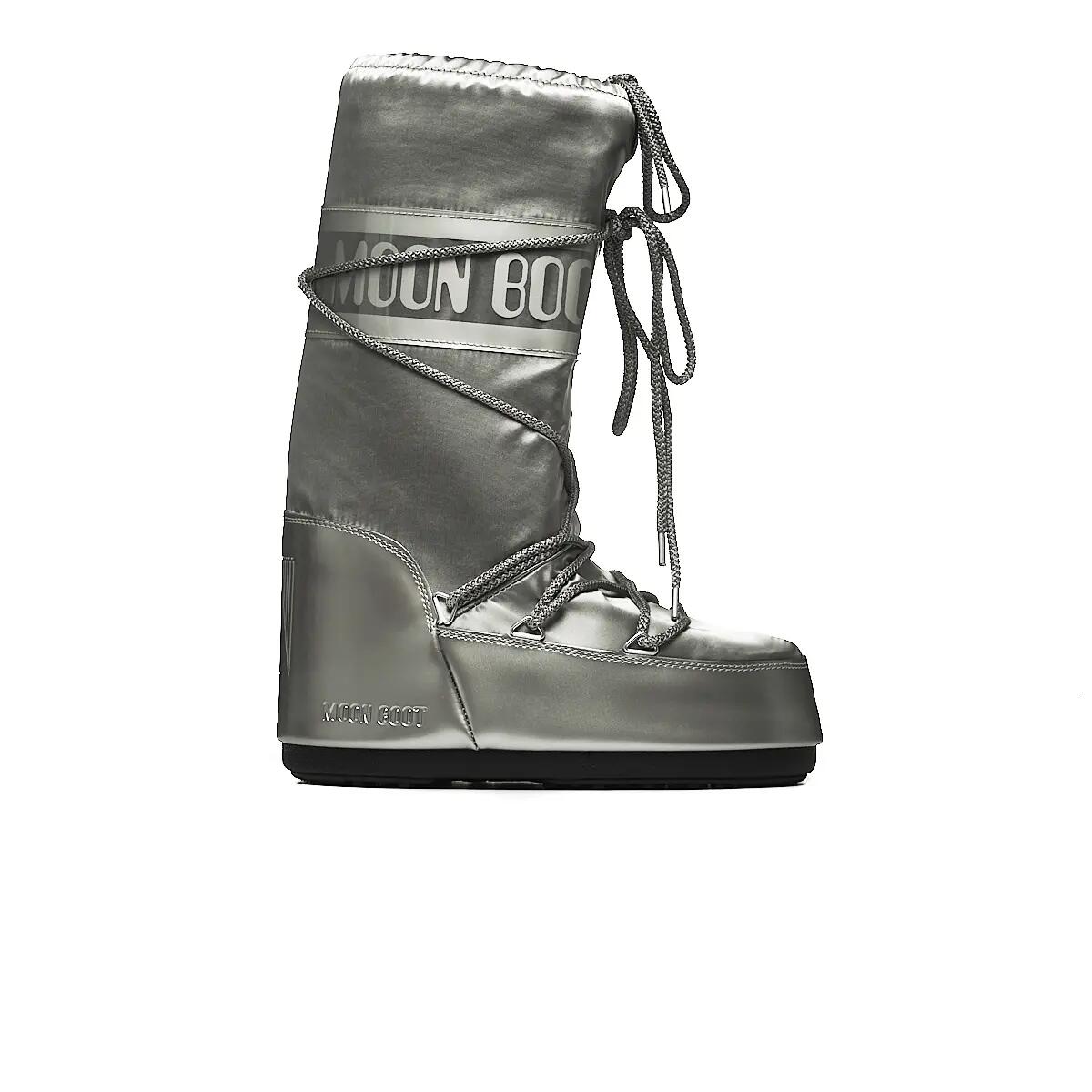 MOON BOOT picture