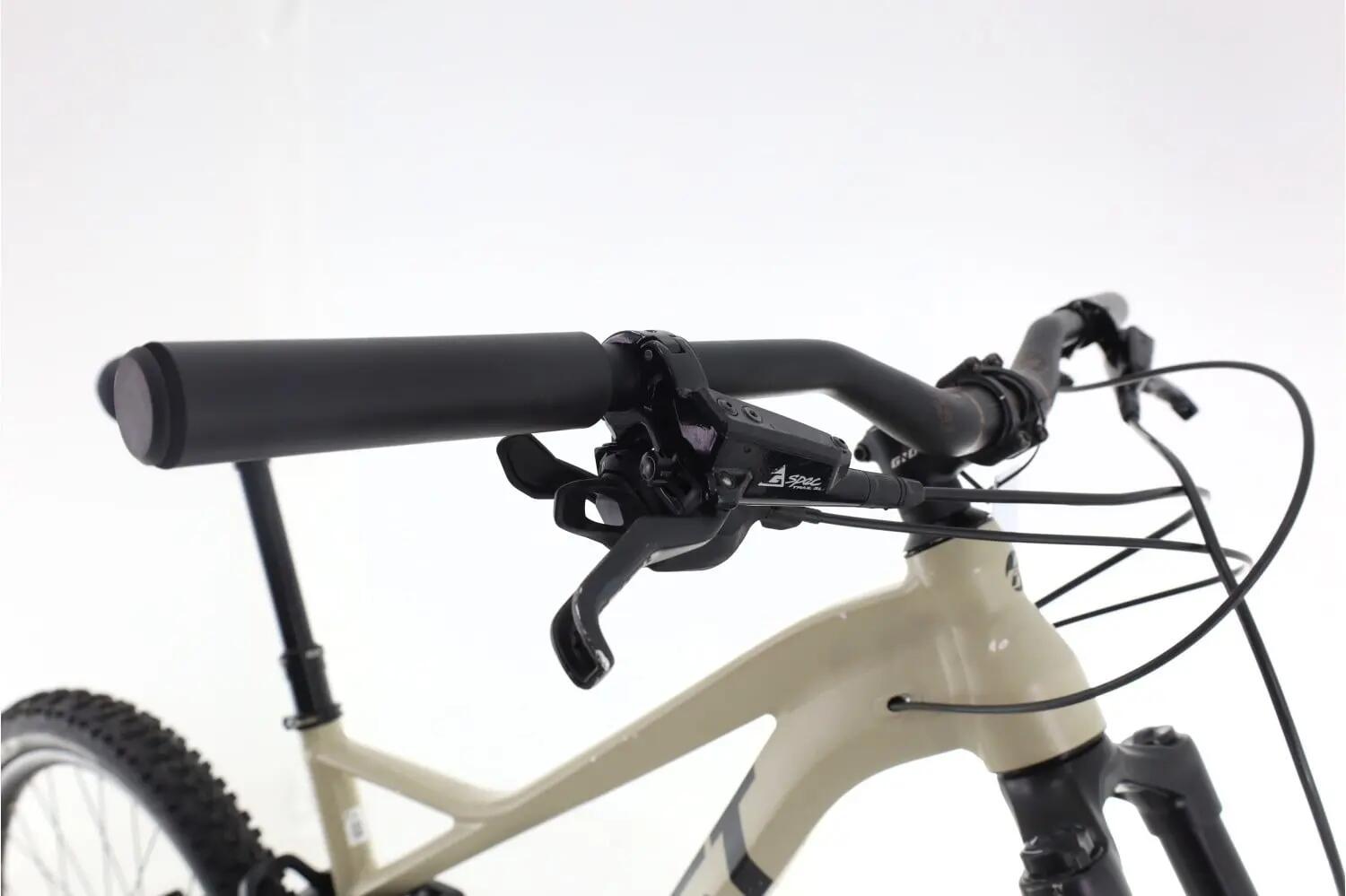 Segunda Vida · MTB ·  FR AMR · Muy buen estado 6/8