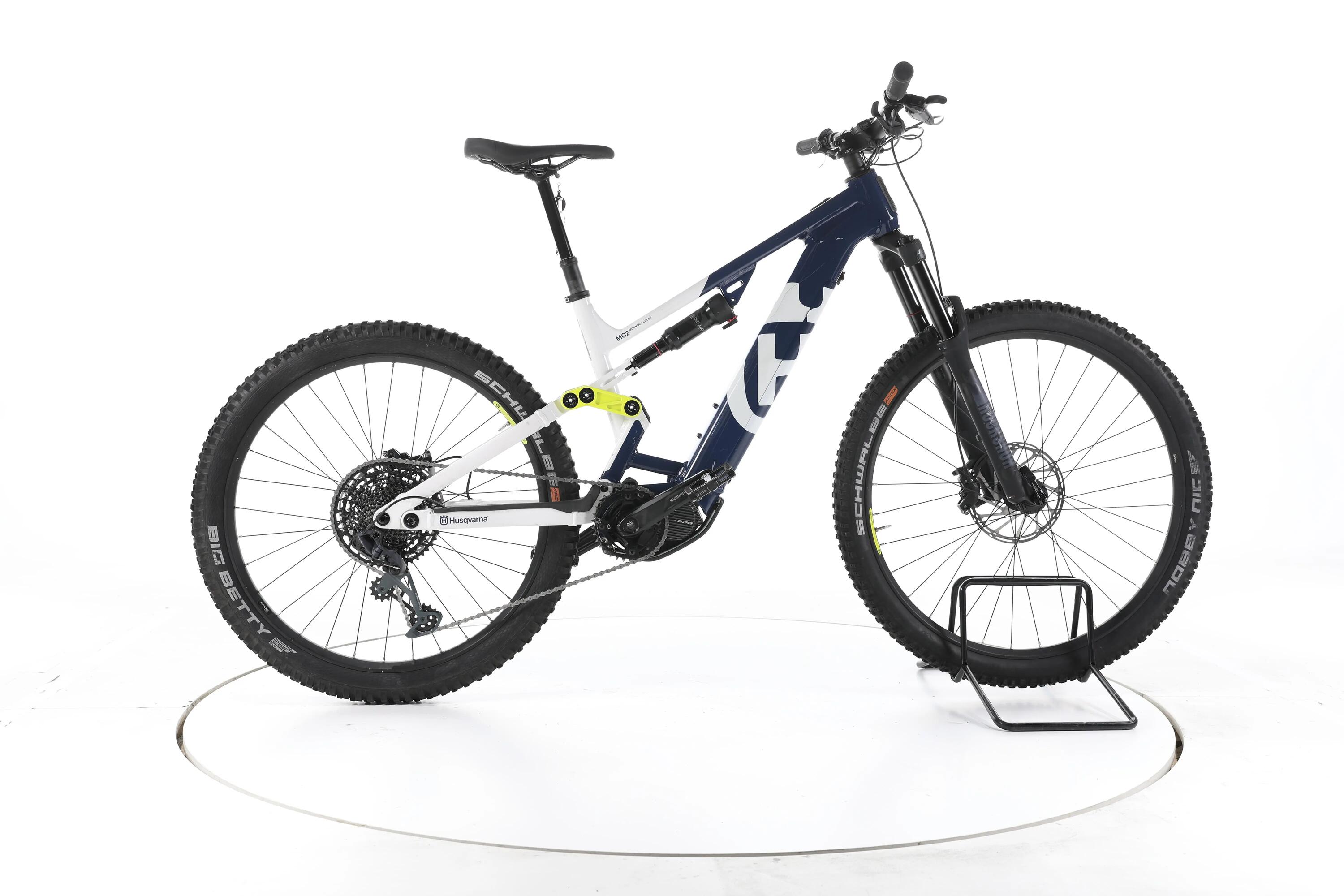 HUSQVARNA E-BICYCLES picture