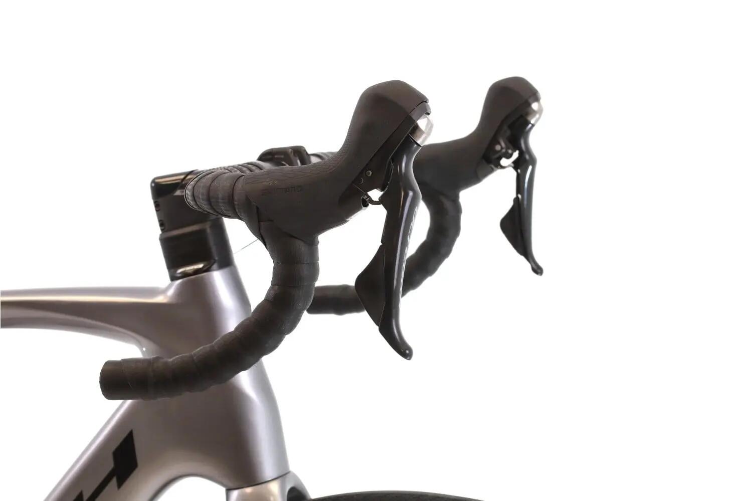Ebike route reconditionné ·  Core Race Carbon 1.4 · Bon état 6/8