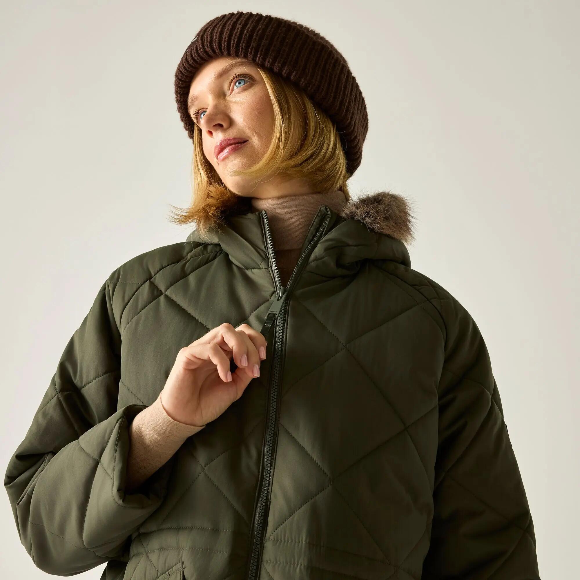Veste Freyla matelassée isolante à capuche déperlante pour femme 7/12