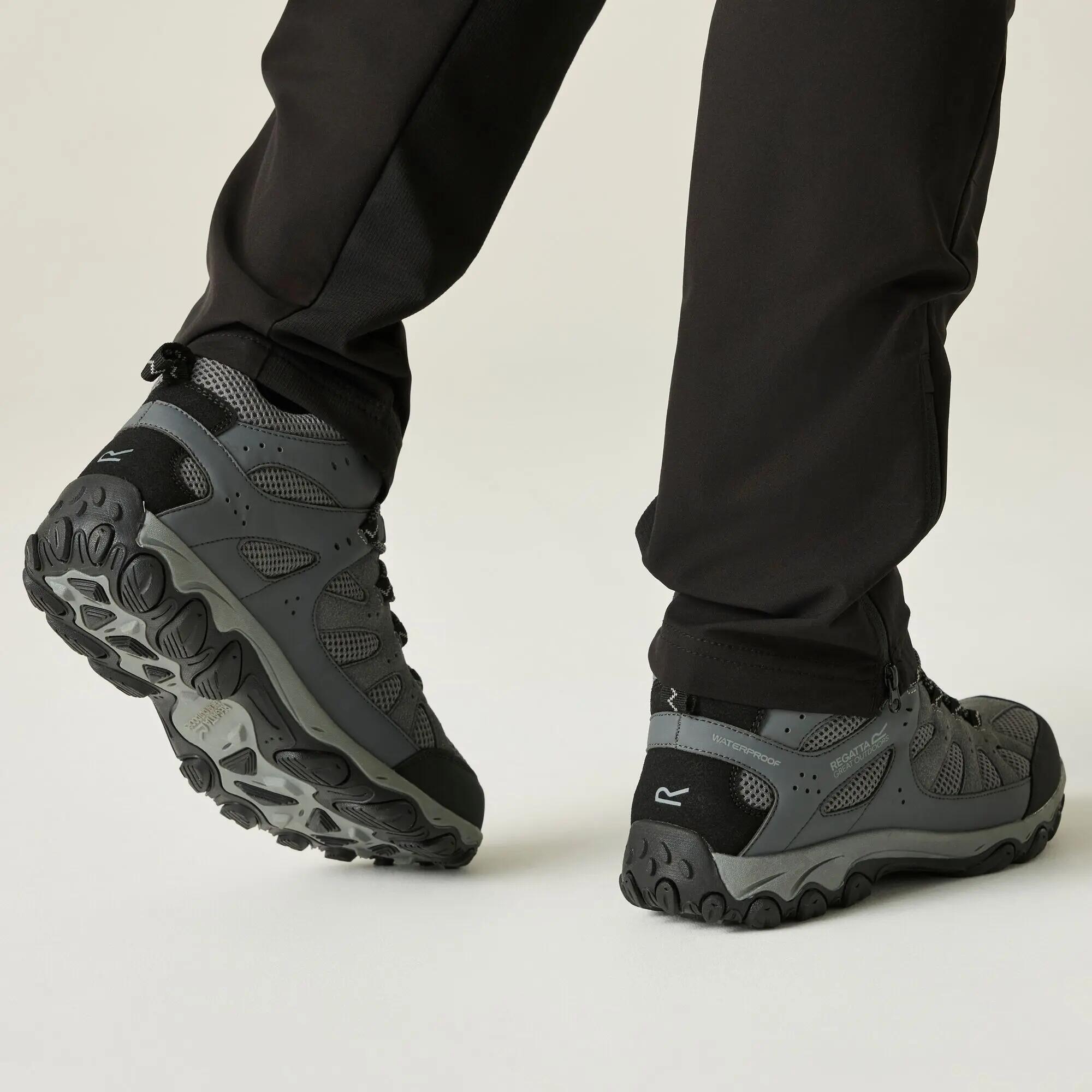 Mens Edgepoint IV Mid Walking Boots 4/13