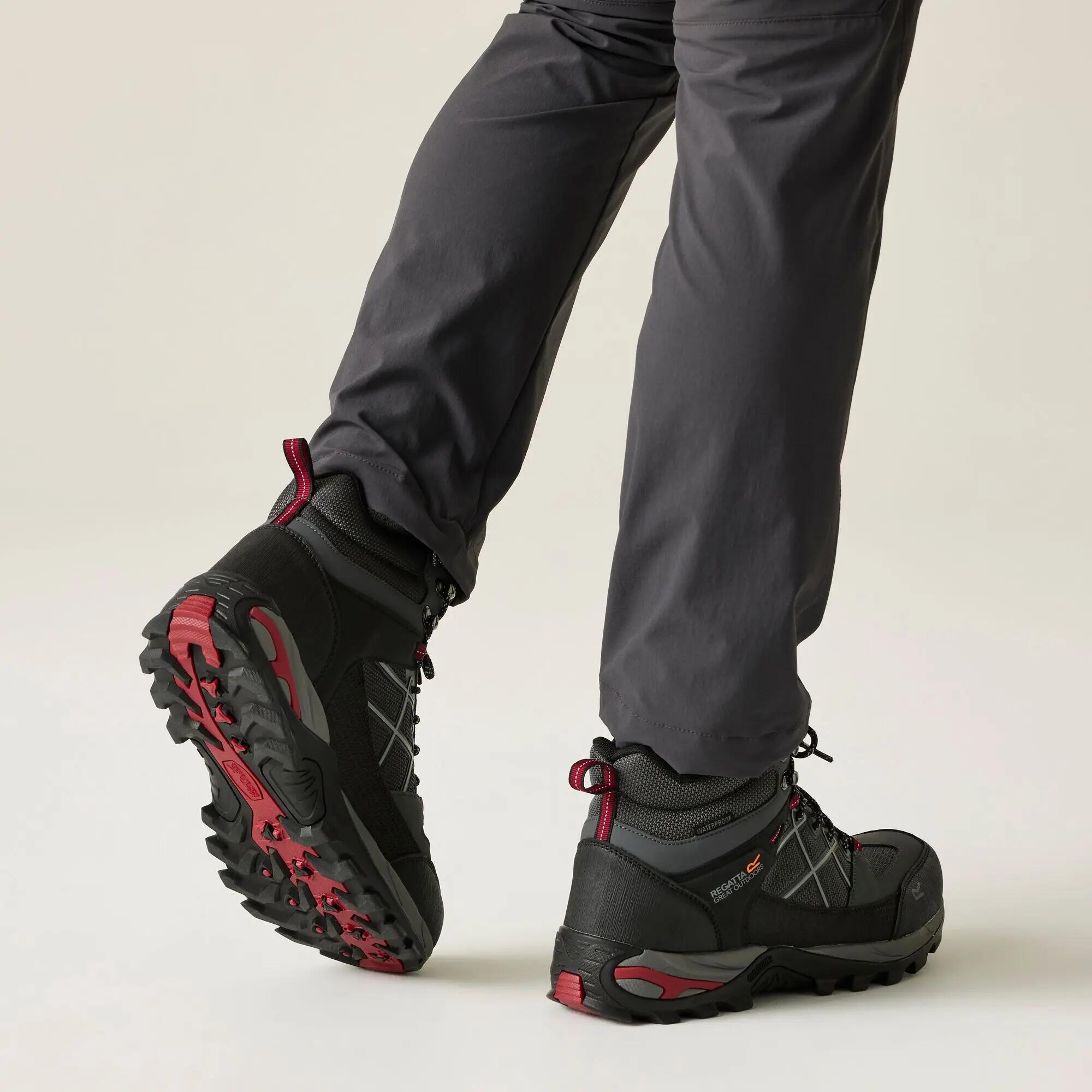 Mens Samaris III Waterproof Hiking Boots 3/13