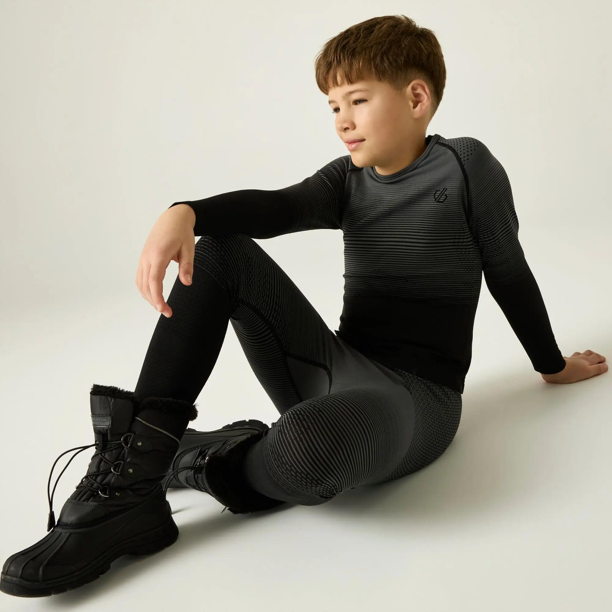 In The Zone III Kids Ski base layer set 5/9