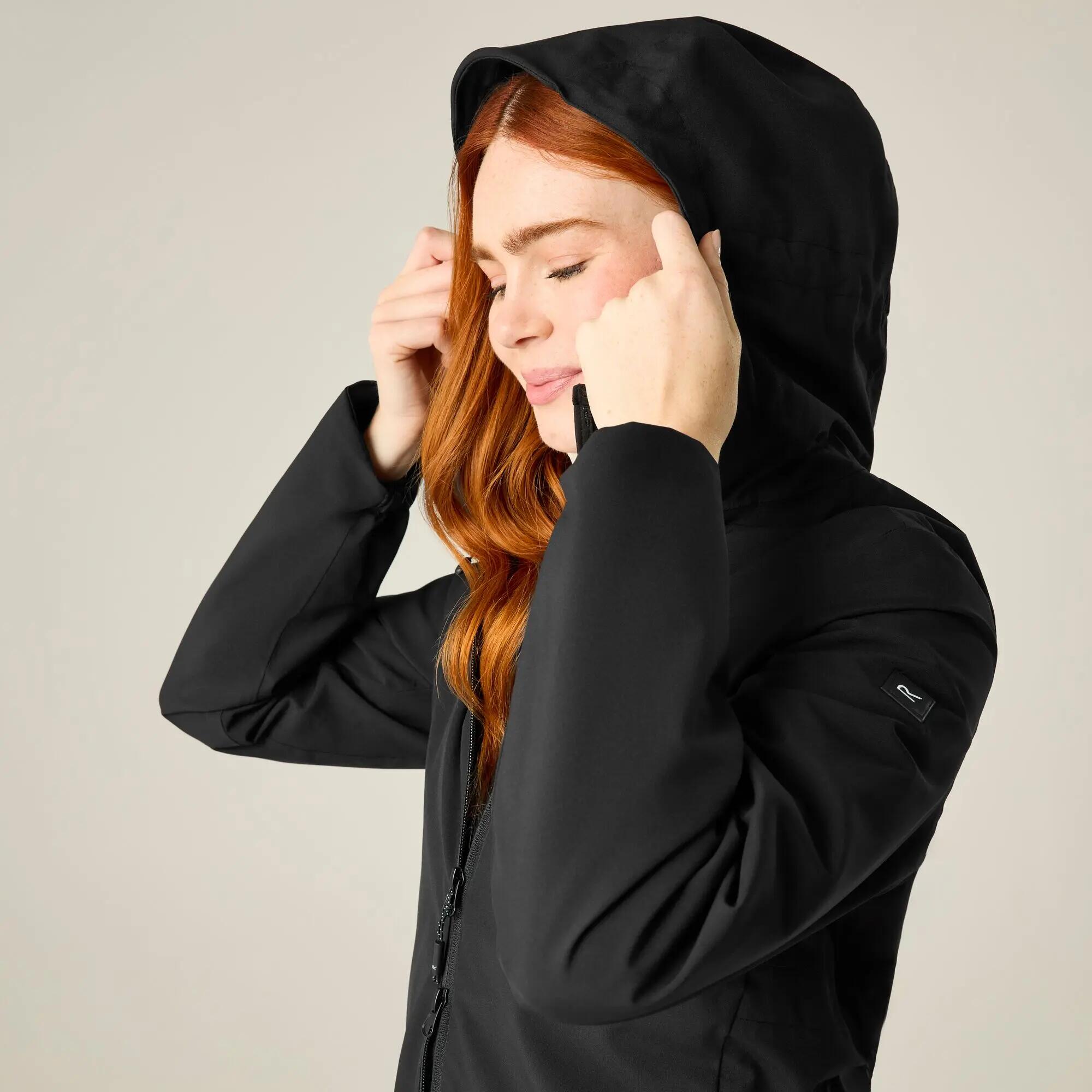 Chaqueta impermeable con capucha Natalina para mujer 13/15
