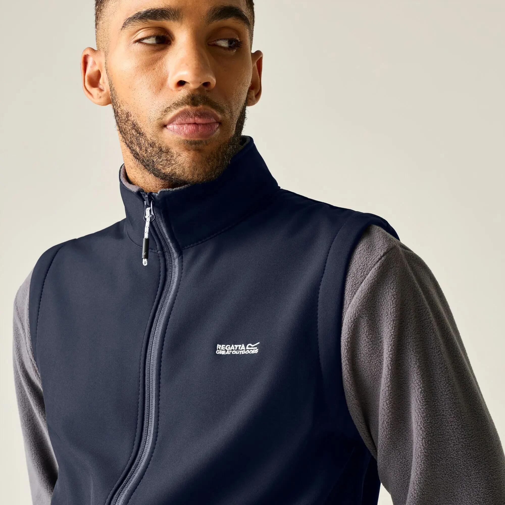 Bradwell III Mens Water Repellent Hiking Bodywarmer 6/10