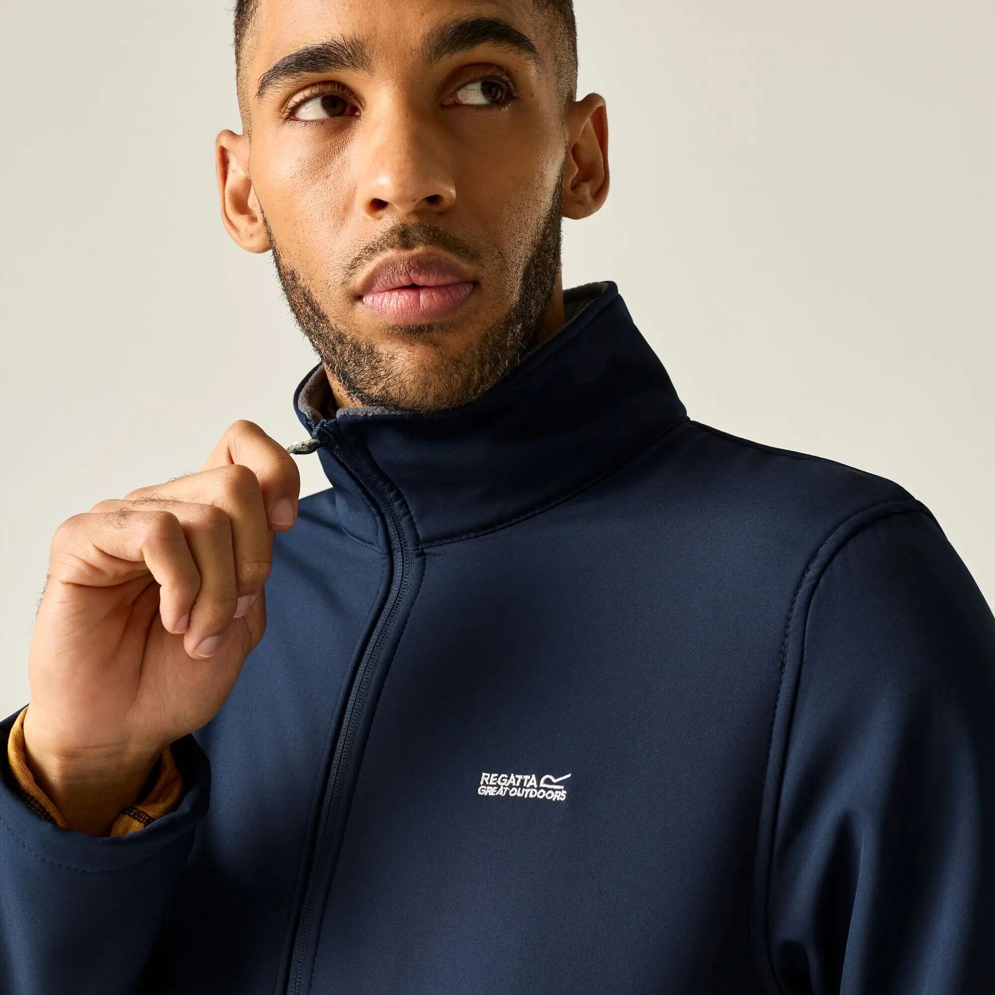 Softshell hombre chaqueta Regatta Cera V 5/10