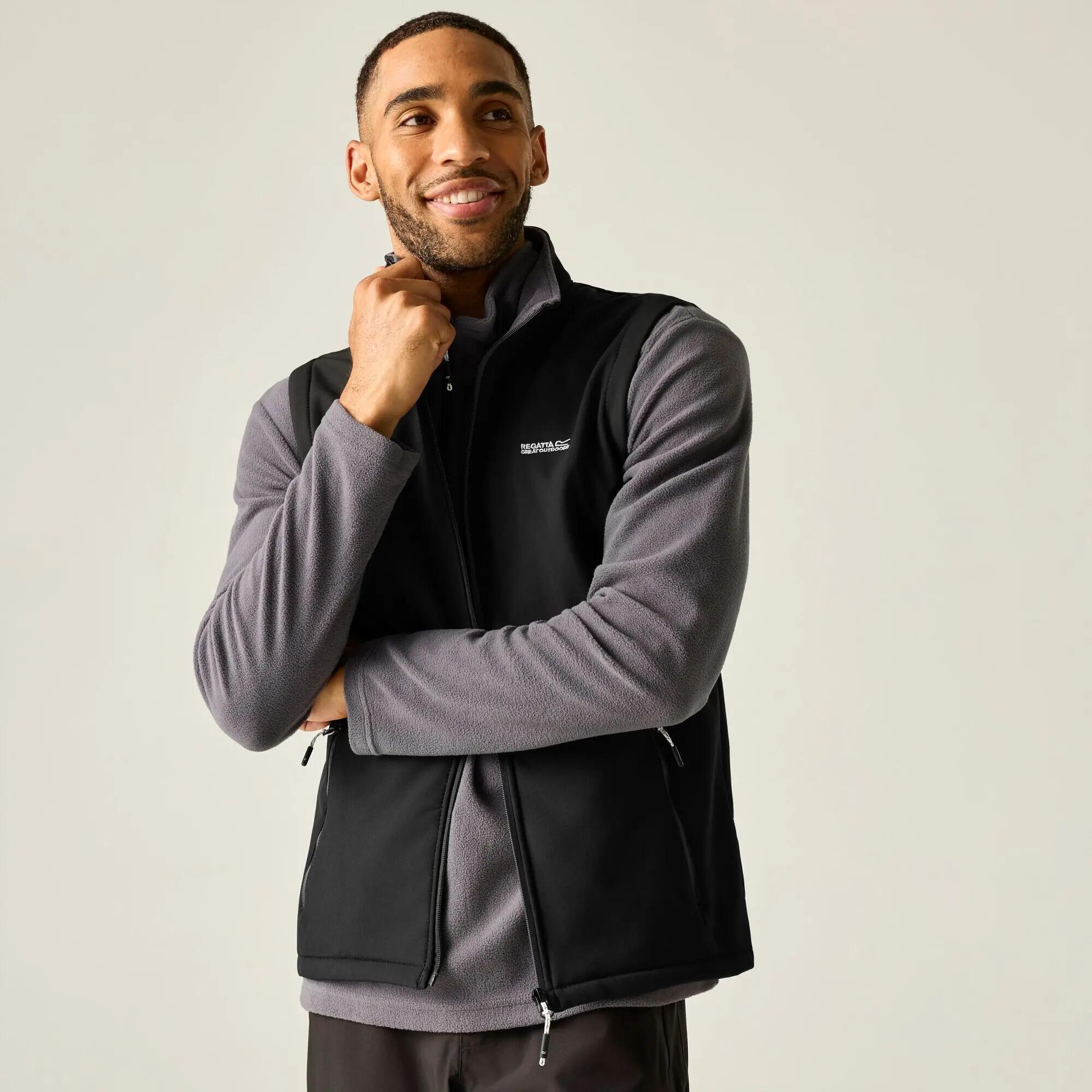 Bradwell III Mens Water Repellent Hiking Bodywarmer 6/10