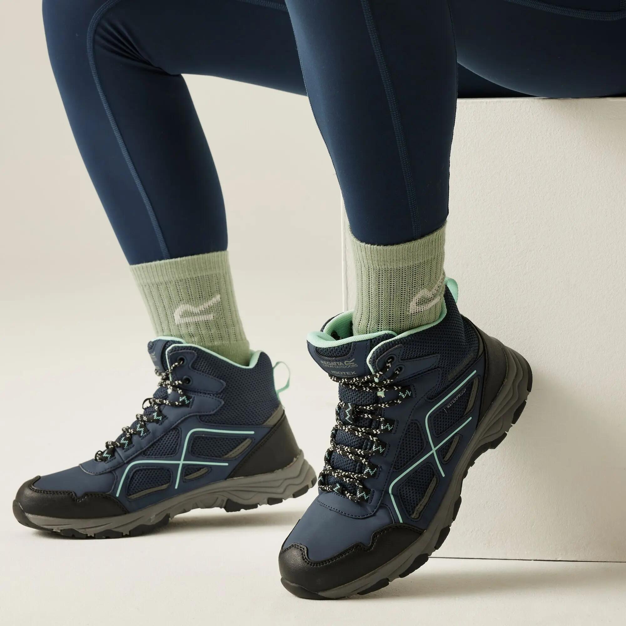 Womens Vendeavour Waterproof Hiking Boots 3/9