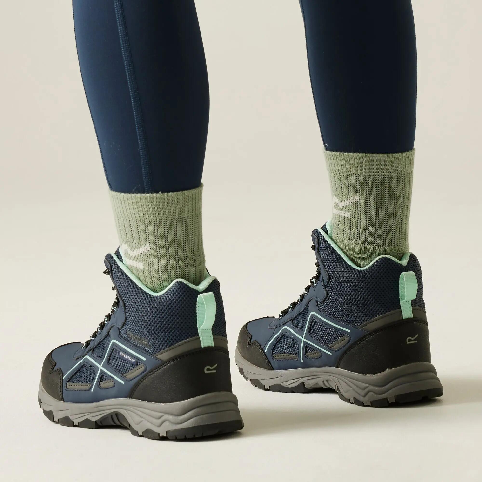 Womens Vendeavour Waterproof Hiking Boots 2/9