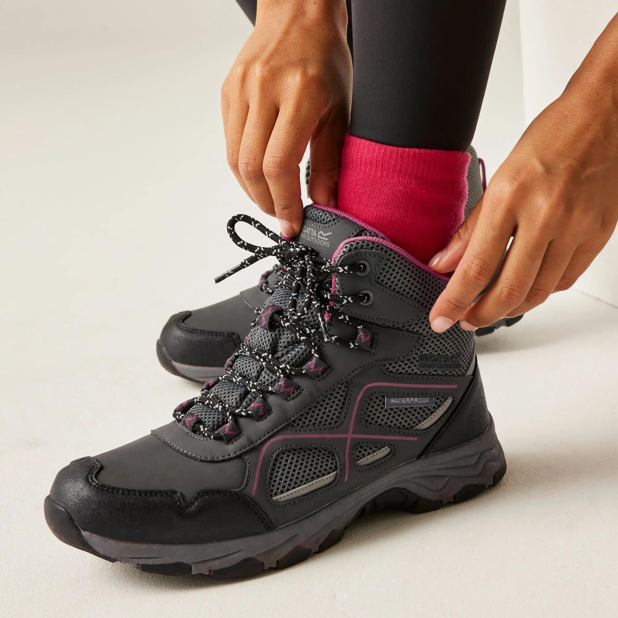 Womens Vendeavour Waterproof Hiking Boots 4/10