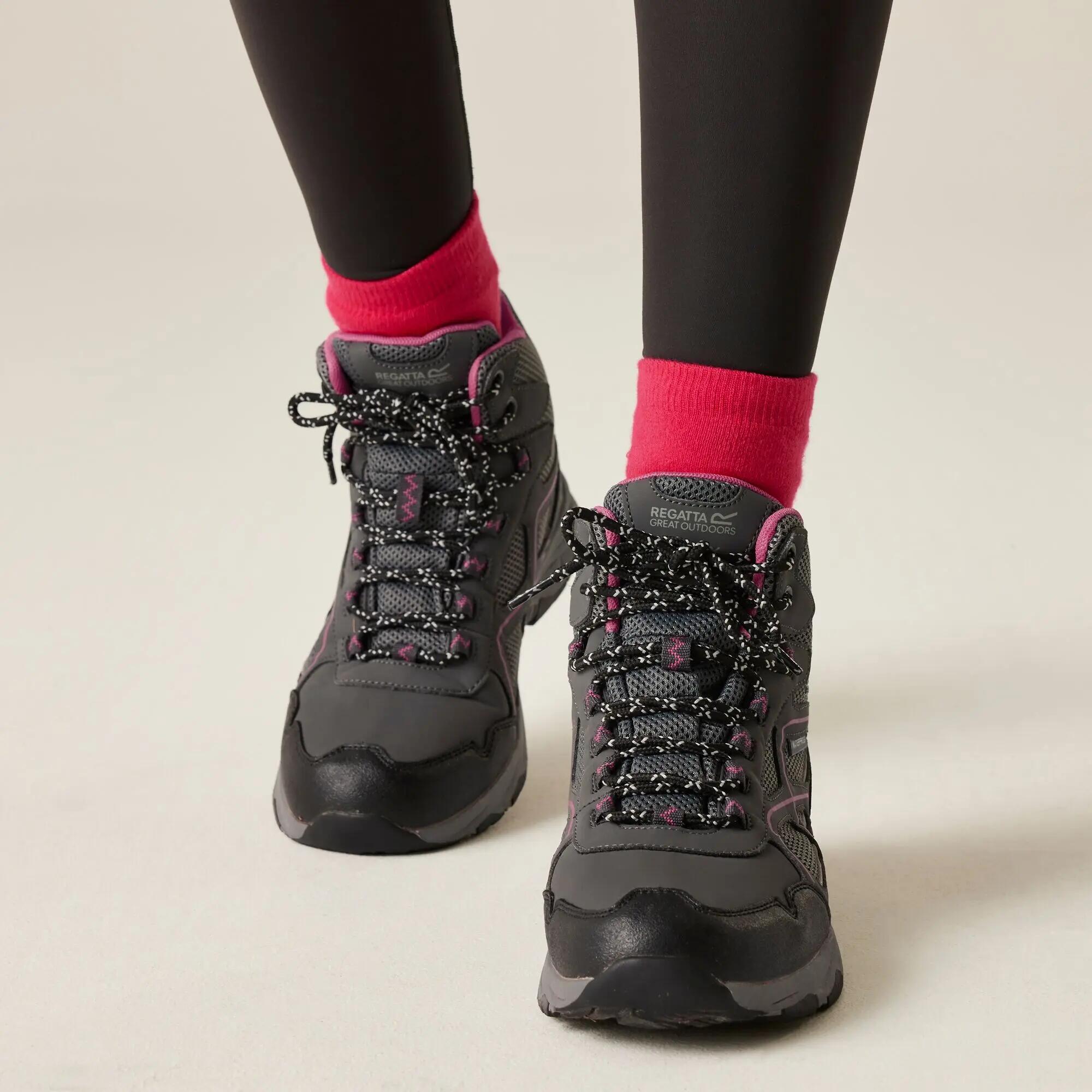 Womens Vendeavour Waterproof Hiking Boots 3/10