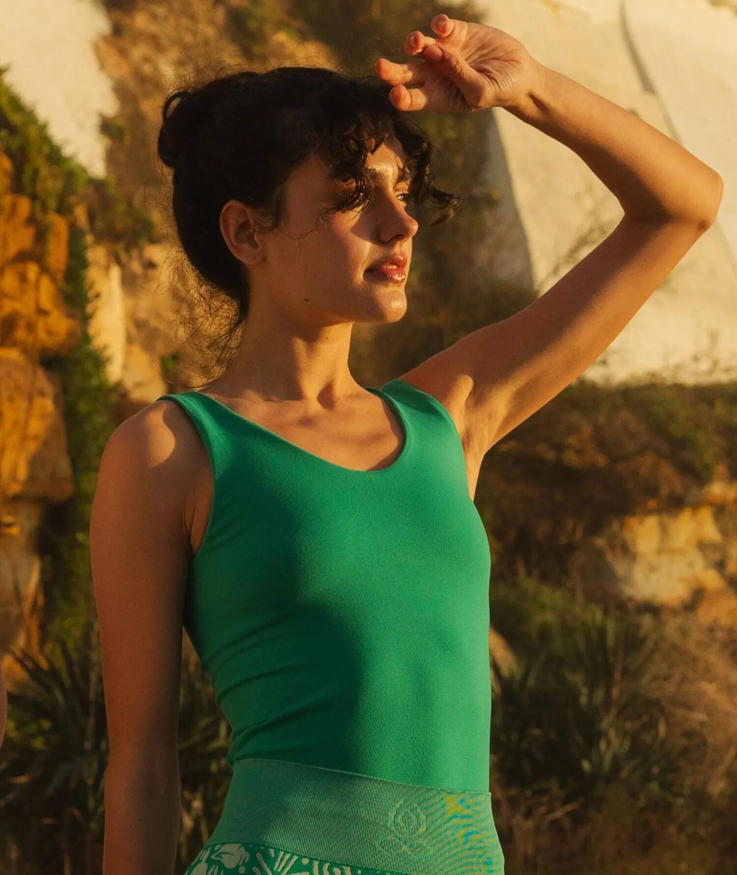 BIJA - Top avec brassière intégrée 5/5