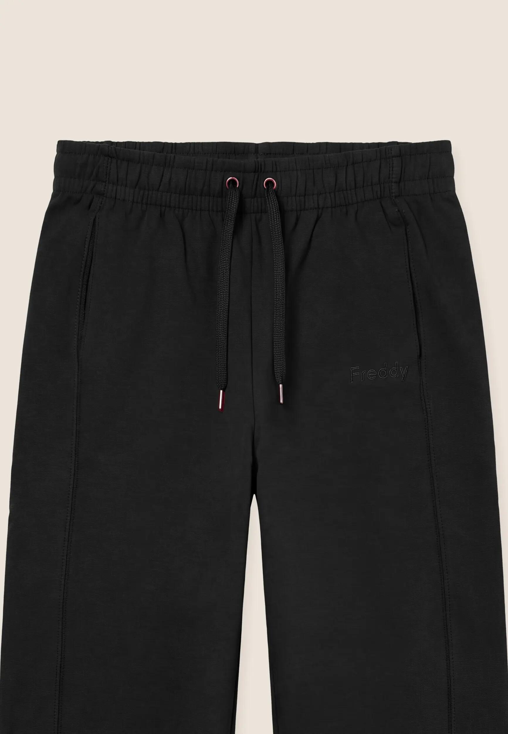 Pantaloni sportivi donna dal taglio balloon fit 3/3